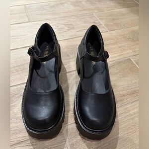 Dream Pairs Chunky Platform Mary Jane Pumps Black – Size 9 – New in Box